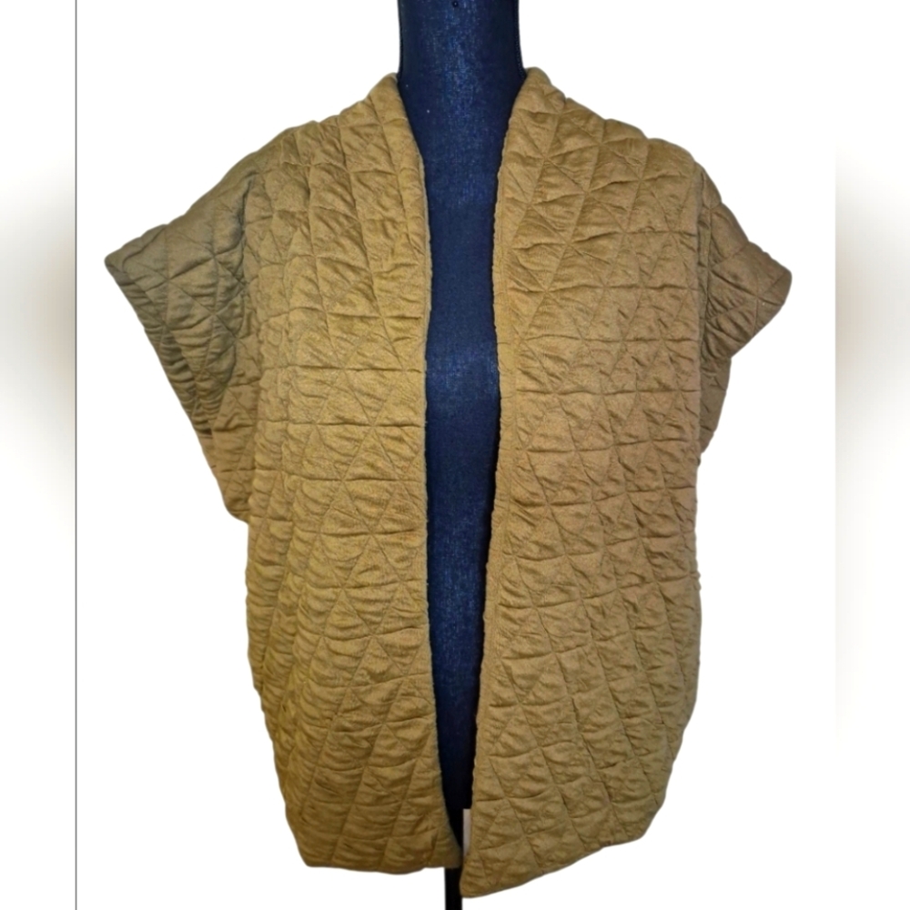 NWOT Elegant Army Green Quilted Oversized Open Front Vest XL - Suze XL